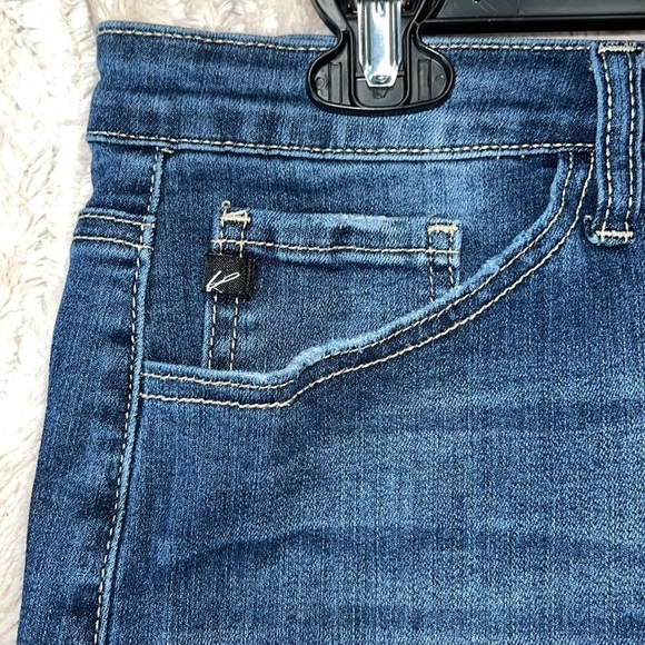 KanCan Distressed Stretch Denim Jean Skirt With Raw Released Hem - Size 9/28 - Picture 6 of 9